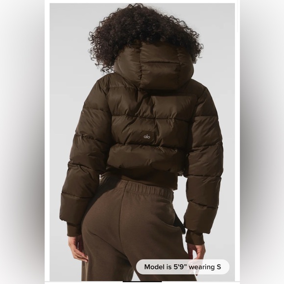 New Alo Yoga Foxy Puffer Jacket Espresso - Picture 3 of 12